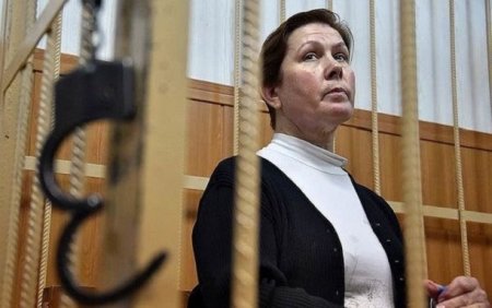 В России за экстремизм осудили экс-директора Библиотеки украинской литературы