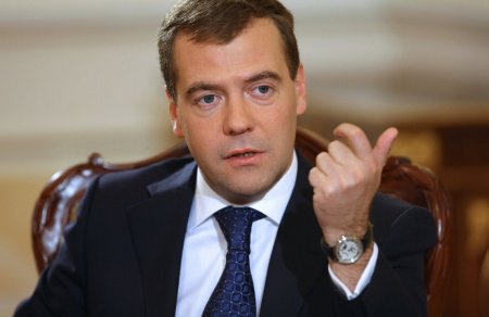 До 9 миллиардов долларов возрос товарооборот между Россией и Беларусью - Медведев