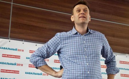 Большинство россиян негативно относятся к Навальному