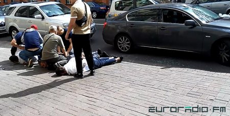 В центре Минска прошло жесткое задержание предполагаемых преступников