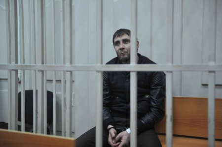 Убийцу российского оппозиционера Немцова приговорили к 20 годам заключения