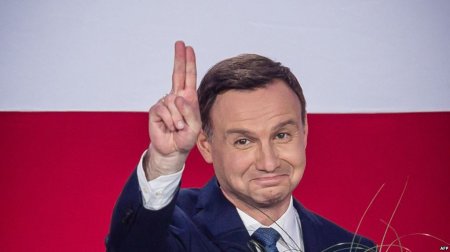 Дуда вернул законы о спорной судебной реформе в Польше на доработку