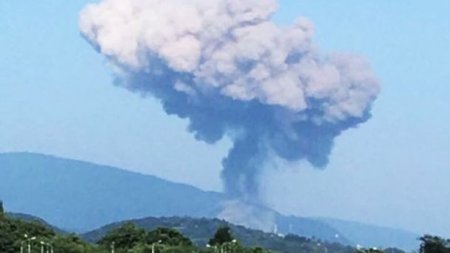 В Абхазии взорвался склад с боеприпасами: пострадали 50 человек