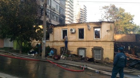 Пожар в Ростове: пострадало более 80 домов