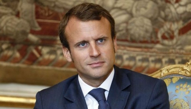 Президент Франции потратил на визажиста 26 тысяч евро