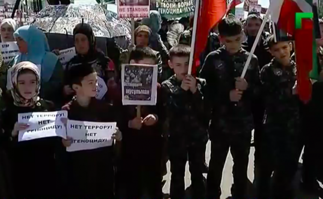 В Грозном прошла акция в поддержку мусульман Мьянмы (ВИДЕО)