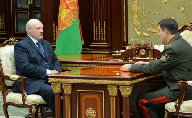 Президент обсудил с главой КГБ механизмы противодействия трансграничной преступности
