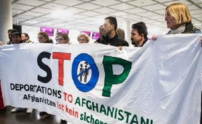 Германия депортирует афганцев