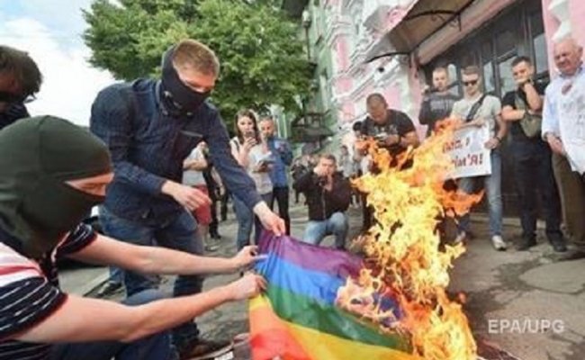 В ЕС похвалили Украину за борьбу с ненавистью