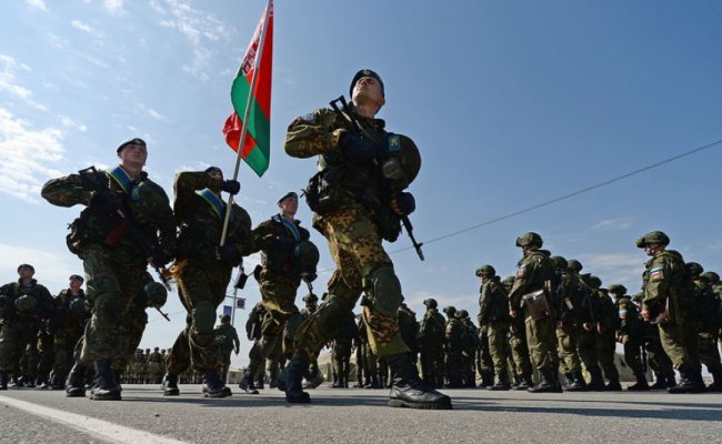 К 100-летию вооруженных сил Беларуси учреждается юбилейная медаль