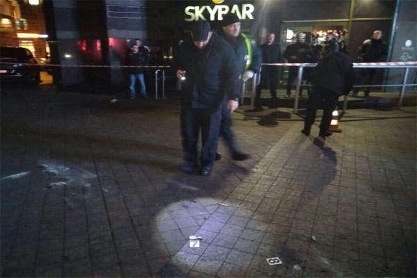 В ночной клуб Киева бросили самодельную взрывчатку