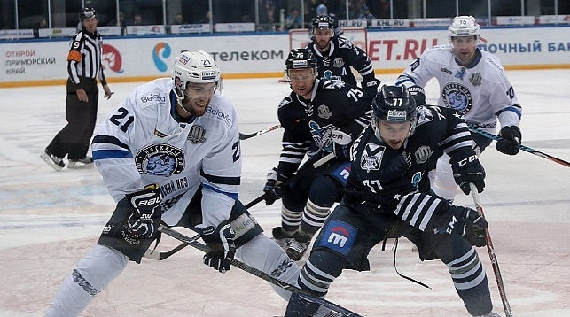 Во Владивостоке хоккеисты минского «Динамо» по-крупному проиграли сопернику