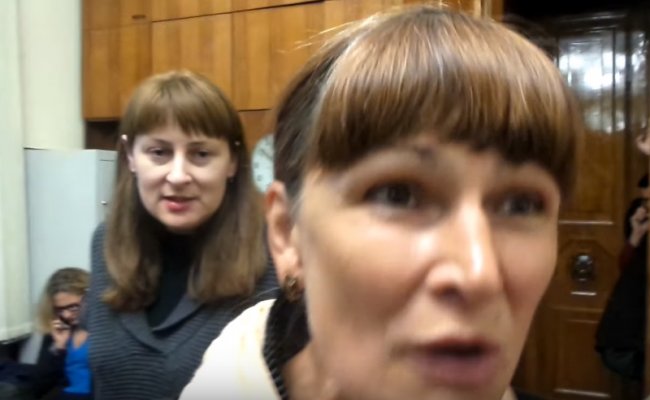 Блогер выложил в Сеть шокирующие кадры: коллеги поддерживают травлю оппозиционному режиму Майдана журналиста (ВИДЕО)