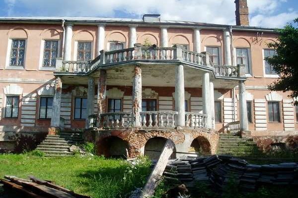 Хальчанский дворец планируют восстановить в следующем году