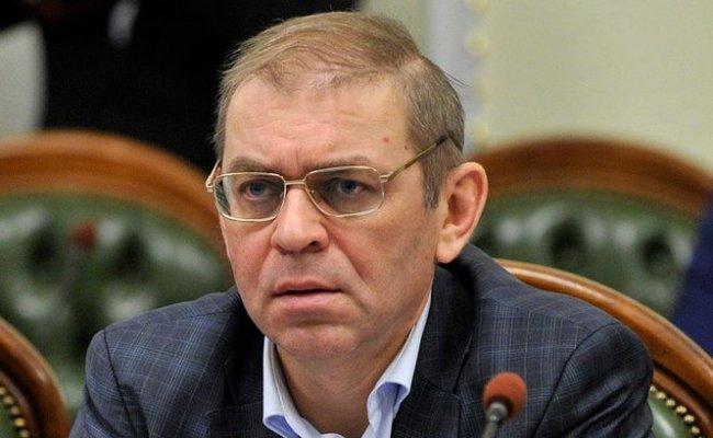 Верховная рада включила в закон о реинтеграции Донбасса вопрос «возвращения Крыма» Украине