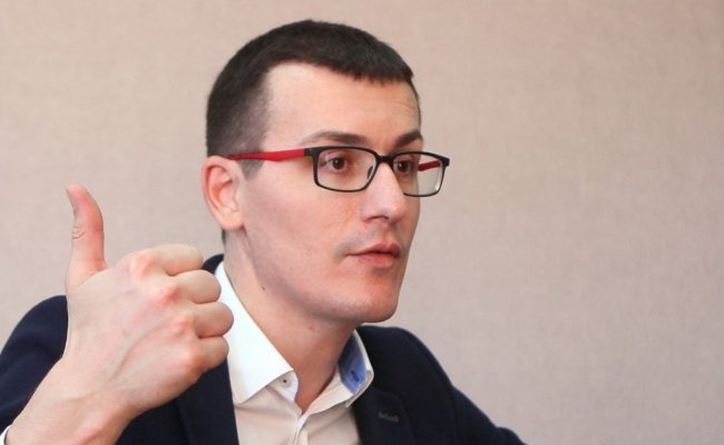 Задержанному в Беларуси журналисту дали встретиться с украинским консулом