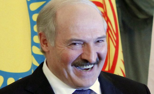 Лукашенко поехал знакомиться с социально-экономическим развитием Гомельской области