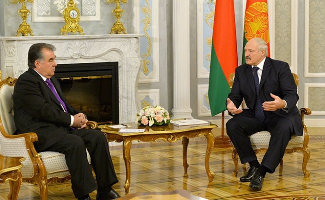 Президент: у Беларуси и Таджикистана в политической сфере наиболее близкие позиции