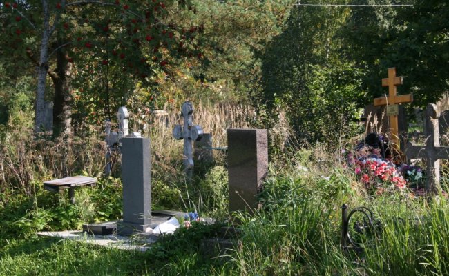 На Украине бойцам «АТО»  выдали участки со свежими могилами
