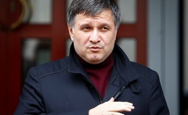 Глава украинского МВД назвал сотрудников независимого телеканала, заблокированного радикалами, «негодяями» и «провокаторами»