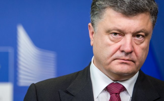 Петиция за импичмент Порошенко набрала более 100 тысяч голосов