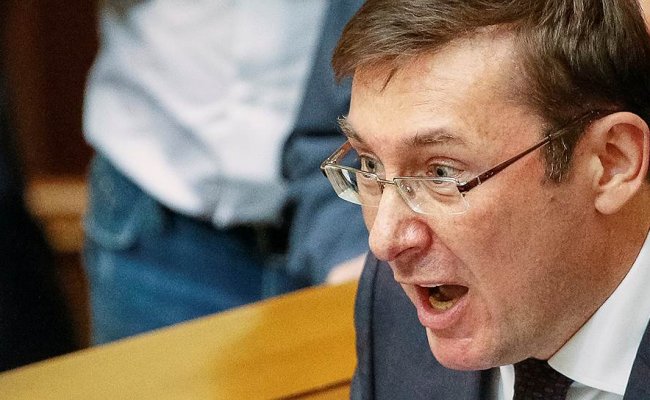 Луценко обвинил Саакашвили в намерении захватить власть на Украине «за деньги» Януковича