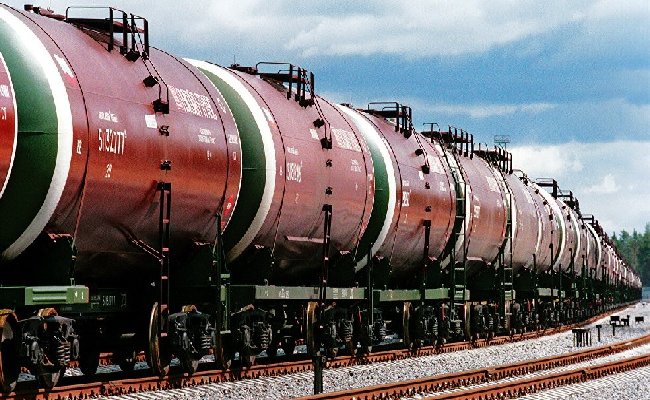 Беларусь и Россия договорились о поставках нефти в 2018 году