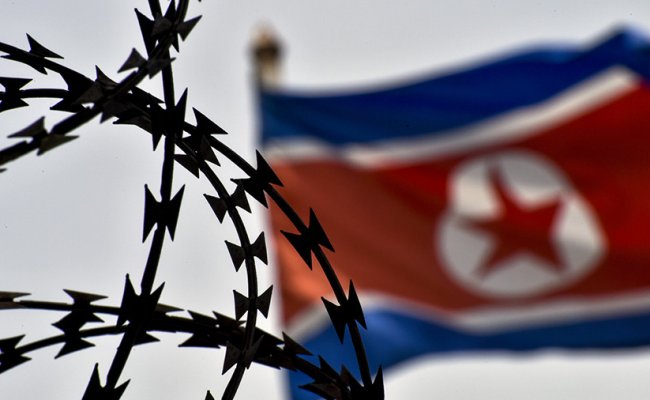 Южная Корея ввела против КНДР новые санкции
