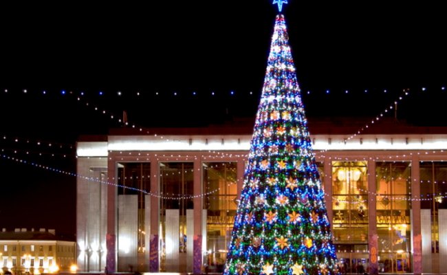Минск возглавил рейтинг самых популярных у россиян городов СНГ на Новый год