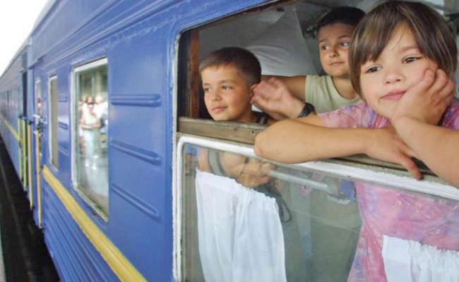 В Светлогорске мальчики ушли из детского сада и поехали кататься на поезде