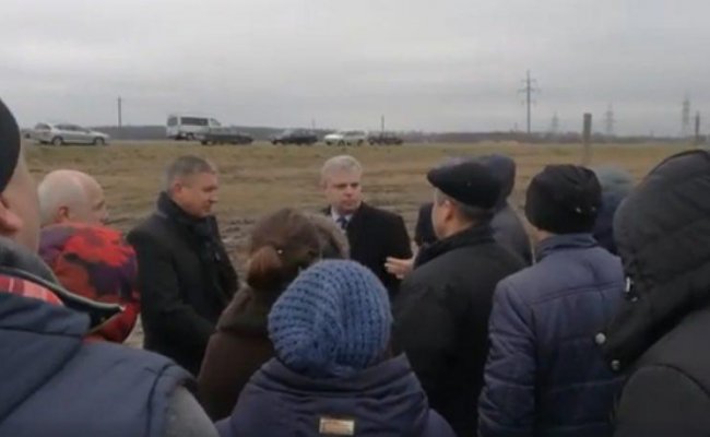 Жители пригорода Бреста протестуют против строительства аккумуляторного завода (ФОТО)