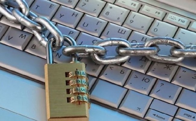 Мининформ заблокировал доступ к 22 Интернет-ресурсам