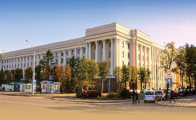 Могилевчанин просит Генпрокуратуру выяснить, куда делись деньги, выделенные на консервацию недостроенного корпуса БРУ