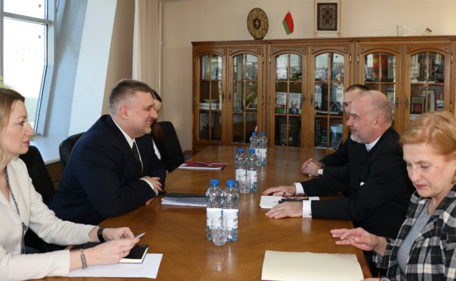 Кравченко обсудил с послом Хорватии расширение договорно-правовой базы взаимодействия