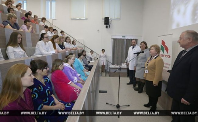 «Белая Русь» поздравила женщин, ставших мамами в день 80-летия Минской области