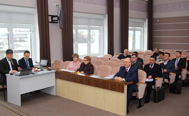 Матусевич обсудил проблемные вопросы определения вреда с представителями минэкономики