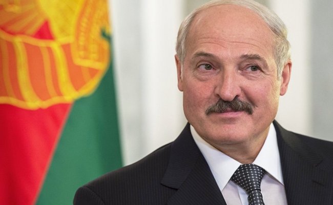 Лукашенко назвал «чушью» информацию о его решении идти на досрочные выборы, чтобы выиграть время