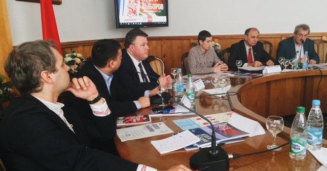 Витебские активисты приняли участие в «Диалоге» по итогам выборов в местные советы