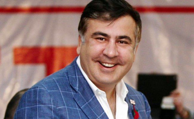 Саакашвили: Порошенко поставил себе железные памперсы