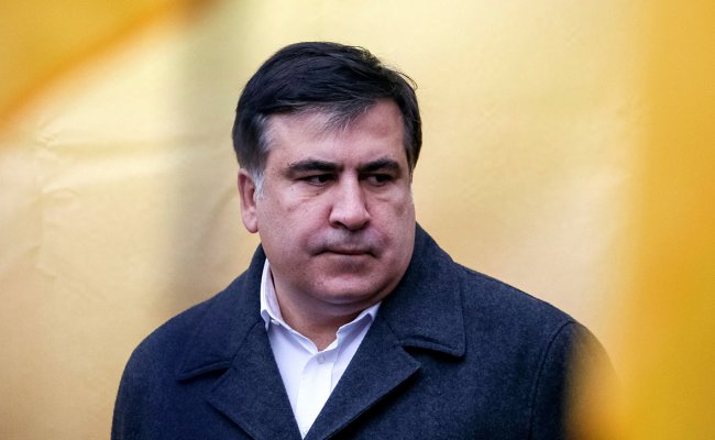 Саакашвили пообещал вернуться на Украину и назвал Порошенко «молдавским барыгой»