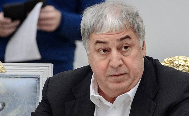 Лукашенко поздравил бизнесмена Гуцериева с юбилеем