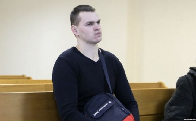 Суд в Минске признал виновным напавшего на милиционера оппозиционного активиста