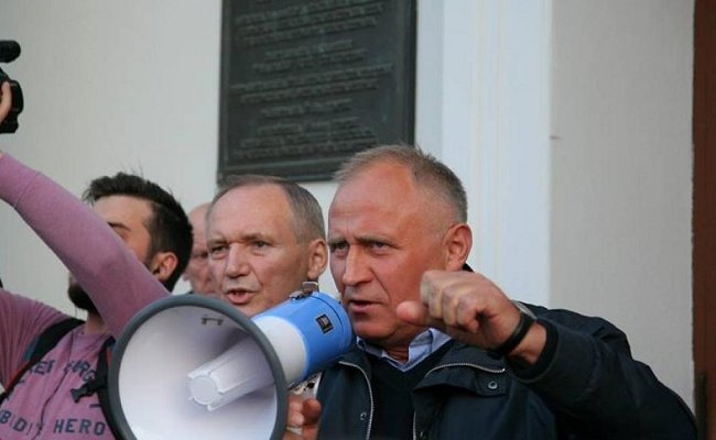 Статкевич и другие оппозиционеры вышли на свободу