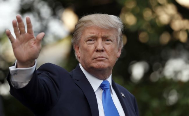 Трамп ждет от Ким Чен Ына решения по ядерному разоружению