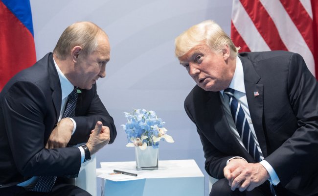 В Кремле рассказали о предложении Трампа Путину встретиться в Вашингтоне