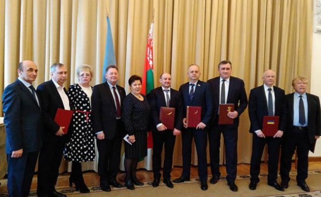 Регионы Украины и Беларуси подписали несколько соглашений о сотрудничестве