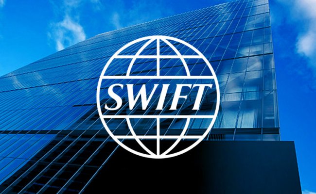 SWIFT не собирается отключать Россию