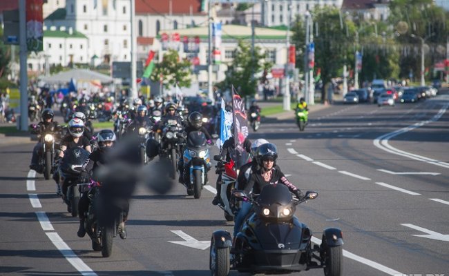 В Минске прошел парад мотоциклисток