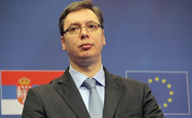 Автомайдан - это происки западных спецслужб: министр обороны Сербии