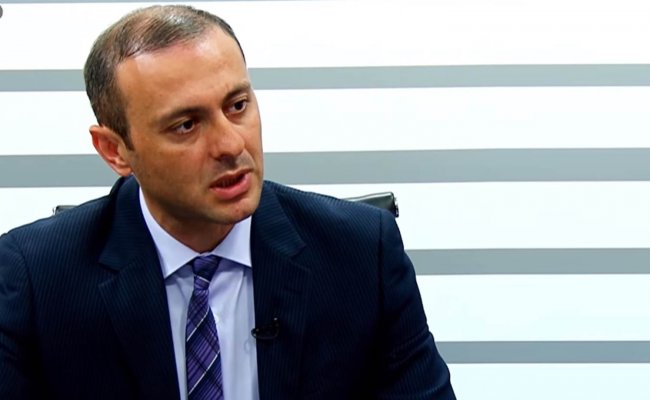 Секретарь Совбеза Армении обвинил Беларусь в развязывании гонки вооружений в регионе